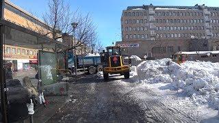 Финская провинция весной. Дороги снег и улицы.