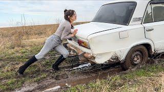 CAR STUCK || Stuck in wet grass in high heeled boots