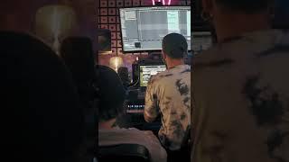 Producing at Willow Prod. Studio by DE MO NA