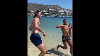 Tsitsipas & Manolo - RACE !!