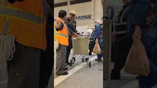 Lots of passengers don't want to pay for the airport SmarteCarte