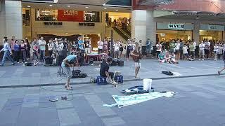 Street Band in Sydney, Busker : VLOG AUSTRALIA