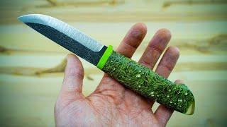 Из ёлочных иголок сделал рукоятку ножа / making a knife handle from Christmas tree needles