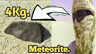 The biggest meteorite I found in the Desert weighing 4,160 grams. #meteorite #meteor