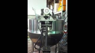 Aaron Equipment Co. Test Run of Lee 300 Gallon Double Motion Kettle