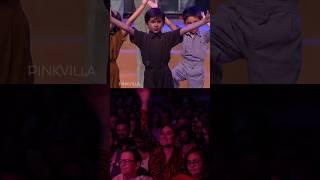 Kareena Kapoor Khan Being A PROUD Mom As Taimur Ali Khan PERFORMS On Stage  #shorts #bollywood #mom