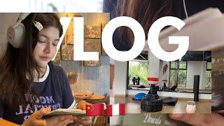 Organízate conmigo para octubre, gym, cafés, leyendo Drácula y journaling | vlog