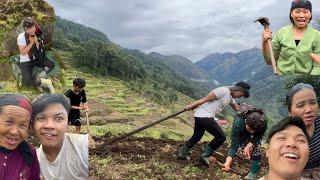 Gau aayera halo ni jotiyo |kam ni gariyo |jeevan Gurung #explore #village #villagelife #gorkha