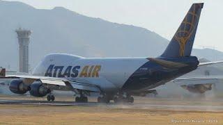 Atlas Air Boeing 747-47UF/SCD (N415MC) despegue pesado desde SCEL a KMIA