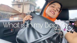 What's in my bag | Sajna Shamsudheen