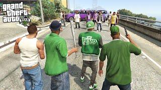 FRANKLIN, CJ, BIG SMOKE & SWEET GANG FIGHT BALLAS IN GTA 5!!!