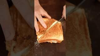 Simple sandwich series #71: Shredded buffalo chicken sandwich