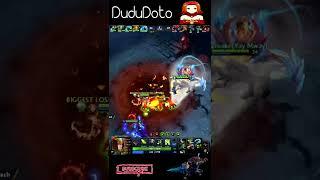Midone Enchantress support likes to roaming around enemy base like nothing happen