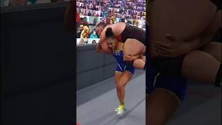 Bianca Belair lifts 300-pound Otis with EASE!!  
