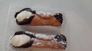 blame it on the cannolis