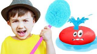 Сава Учит Уборке. День уборки. Арсений и Савелий / pretend play