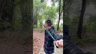 Break the bamboo with one shot from the slingshot#shorts #foryou #slingshot #hunting #outdoors