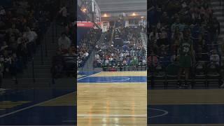 Harlem Globetrotters ￼Going Crazy #basketball #harlemglobetrotters #jet #dunk #handles