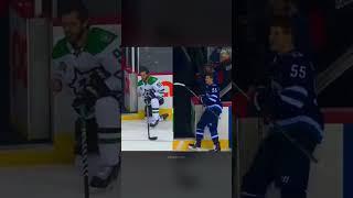 Mark Scheifele vs Tyler Seguin - Rock Paper Scissors