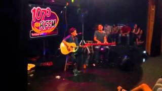 Vicci Martinez - The Morning After