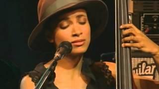 Geri ALLEN/Esperanza SPALDING/LYNE CARRIGTON "unconditional love"