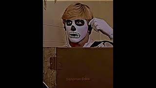 Young Johnny Lawrence vs Young Daniel LaRusso battle #shorts