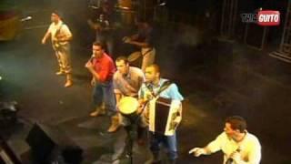 tchê garotos - ajoelha e chora - ao vivo no festchê