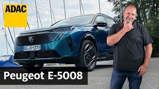 Elektro SUV mit 7 Sitzen: Peugeot E-5008 im Fahrbericht | ADAC