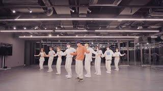 KAI 카이 'Peaches' Dance Practice