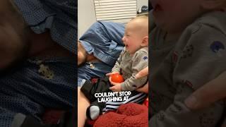 This baby couldn’t stop laughing at his dad 