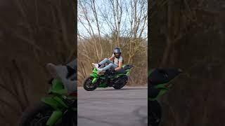 Watch this girl dazzle with her incredible riding stunts!  #RidingSkills #AmazingStunts" #trending