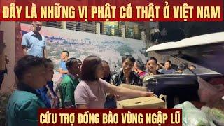 Cứu trợ đồng bào vùng ngập lũ, đây là Những vị Phật có thật ở Việt Nam #shorts