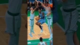 Ja Morant with an INSANE DOUBLE CLUTCH dunk against two defender!
