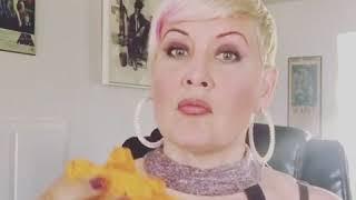 #LadyDoritos