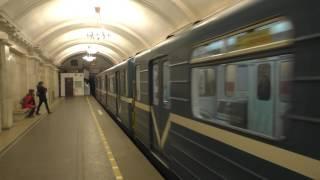 "С разными кабинами" Метропоезд 81-717.5П/714.5П/717 (Номерной-Пришелец) (№1151 - №8452) (Перегонка)