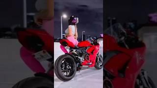 night red ducati ️