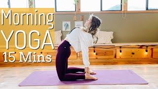 Gentle Morning Yoga - 15 Min Yoga Stretches to Wake Up the Body - Yoga with Yana