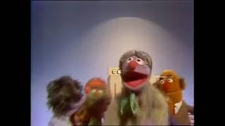 Sesame Street: Do the Wash