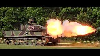 Tiger 1 Tank #205 Firing 88MM Main Gun And MG.