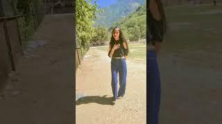 tere naina maar hi daalenge//Shreya Ghoshal//Priya negi #hindisong #rampurclgground#mountains