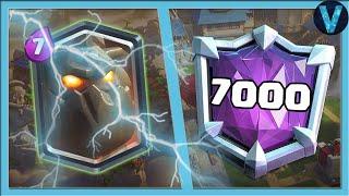 ТОП-100 МИРА. ЧТО ТВОРИТ ЭТОТ ПАРЕНЬ? КАК ЖЕ ОН ТАЩИТ / CLASH ROYALE