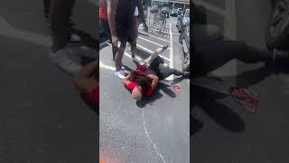 ATL DUDE JUMPS IN FEMALE COWORKER FIGHT | -_- | HOOD FIGHT | GHETTOATL |  GIRL FIGHT