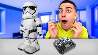 ОБЗОР на РОБОТА из STAR WARS ! **У НЕГО КАМЕРЫ ВНУТРИ**