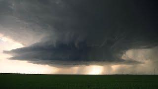 INCREDIBLE SUPERCELL STRUCTURE - April 3, 2019 - 4K UHD