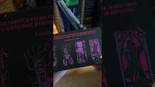 Распаковка колоды neon moon tarot #таро #распаковка #обзорколоды #обзортаро #таролог #колода