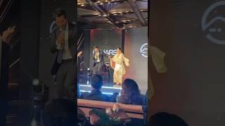 ️‍ #varundhawan shaking legs with his punjabi #fan at #bollywoodhungama's Style Icons Awards 2025