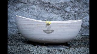 The most elegant white marble bath tub