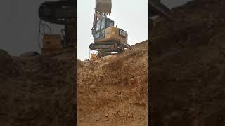 Excavator near me - Construction Machine CH Machines