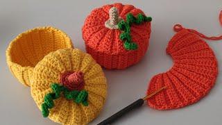 Perfect Crochet Pumpkin Basket for Autumn & Halloween decor I Easy Pumpkin Basket Tutorial