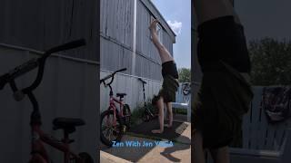 Progress ! Longest handstand so far!! Never give up! Yoga!
